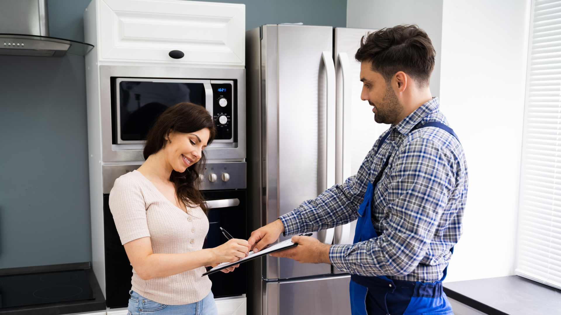 7 Top Sales Tips To Win More Jobs: Become A Salesman Not A Tradesman